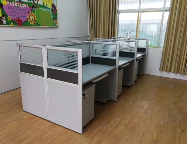 某幼儿园办公室家具